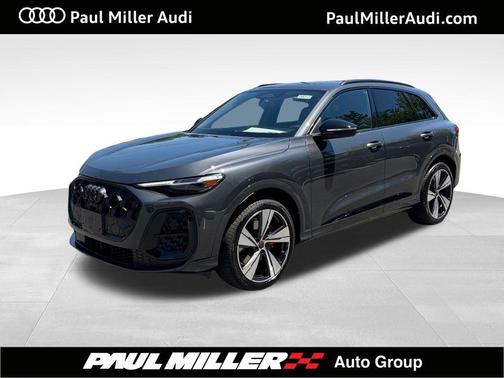 Tambora Flame 2026 Audi SQ5 3.0T Premium Plus