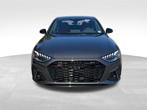 Daytona Gray Pearl Effect 2024 Audi S4 3.0T Premium
