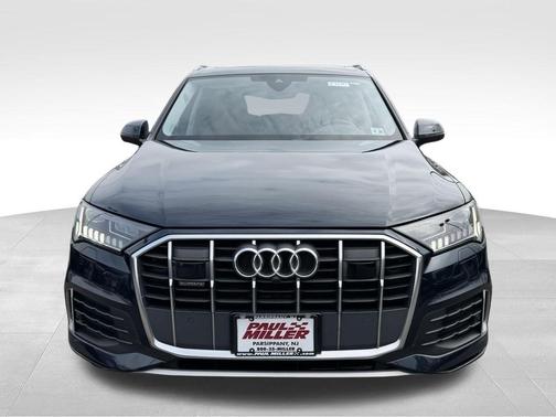 Waitomo Blue Metallic 2023 Audi Q7 45 Premium Plus