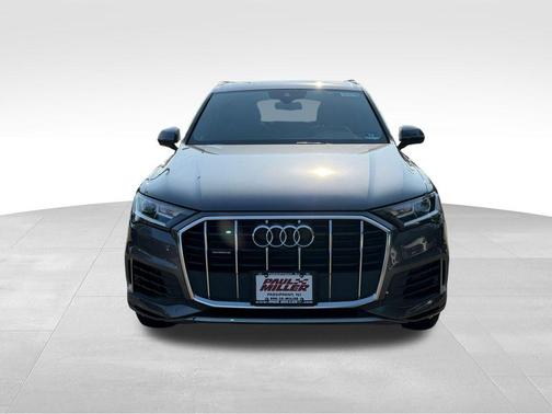 Samurai Gray Metallic 2021 Audi Q7 55 Premium Plus