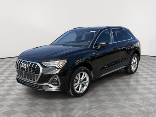 2023 Audi Q3 45 S line Premium Plus