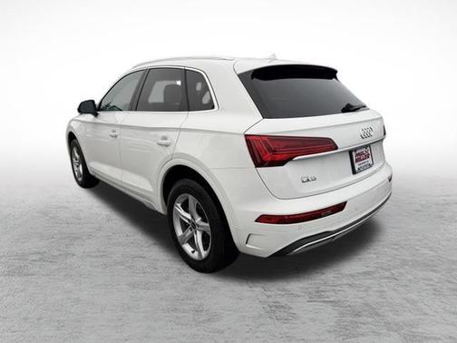 2023 Audi Q5 40 Premium