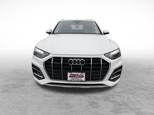 2023 Audi Q5 40 Premium