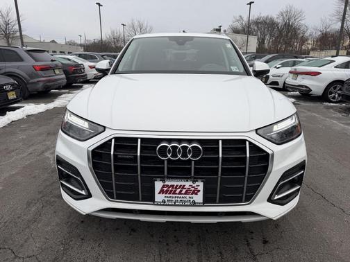 2023 Audi Q5 40 Premium