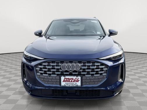 Navarra Blue Metallic 2025 Audi Q5 2.0T quattro Premium