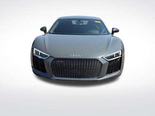 Audi Exclusive Color 2017 Audi R8 5.2 quattro Plus
