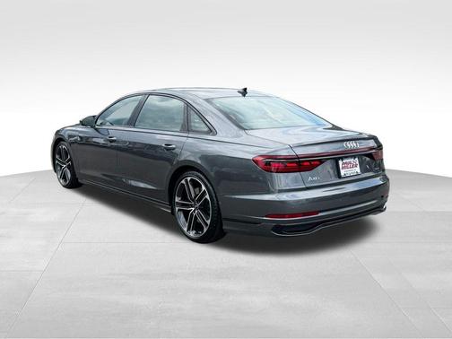 Daytona Gray Pearl 2026 Audi A8 L 55