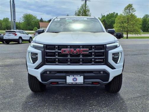 2025 GMC Canyon Base