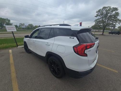 2020 GMC Terrain SLE
