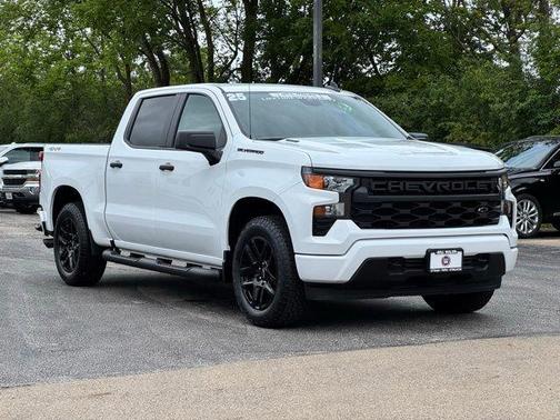 2025 Chevrolet Silverado 1500 Custom