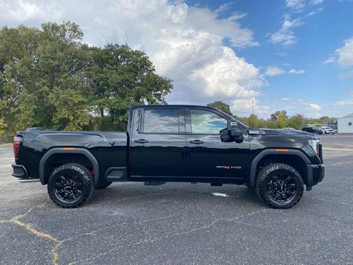 2026 GMC Sierra 2500 AT4