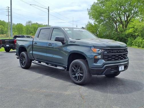 2025 Chevrolet Silverado 1500 Custom Trail Boss