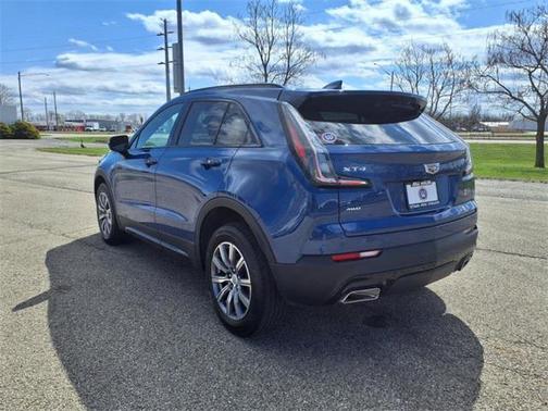 2023 Cadillac XT4 Sport