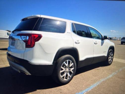 2022 GMC Acadia FWD SLE
