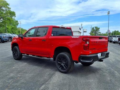 2025 Chevrolet Silverado 1500 Custom Trail Boss