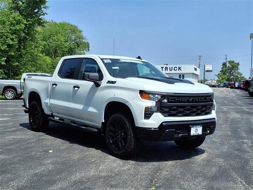 2025 Chevrolet Silverado 1500 Custom Trail Boss