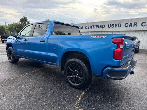 2023 Chevrolet Silverado 1500 Custom