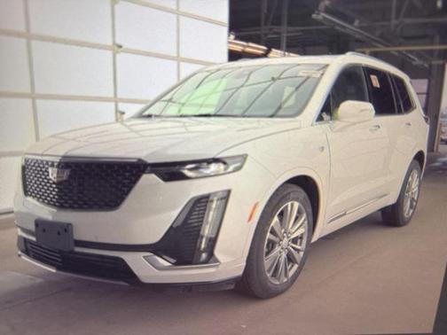 2023 Cadillac XT6 Premium Luxury AWD