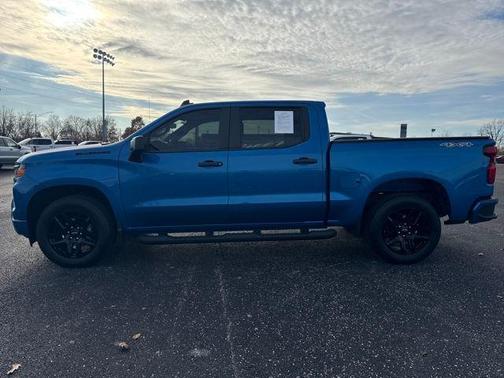 2022 Chevrolet Silverado 1500 Custom