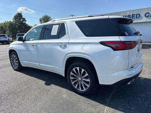 2023 Chevrolet Traverse Premier