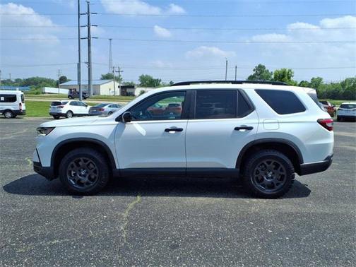 2024 Honda Pilot TrailSport