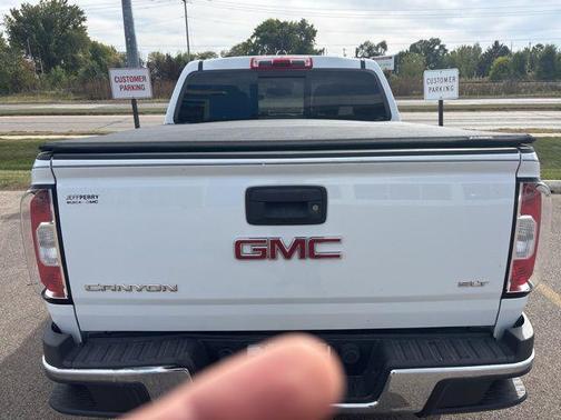 2017 GMC Canyon SLT