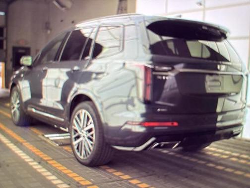 2022 Cadillac XT6 Sport AWD