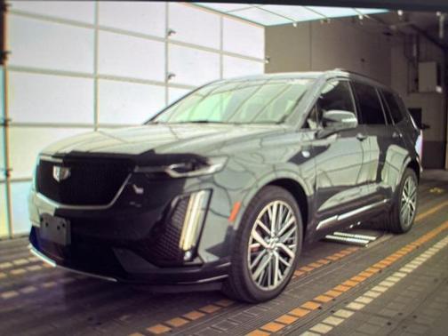 2022 Cadillac XT6 Sport AWD