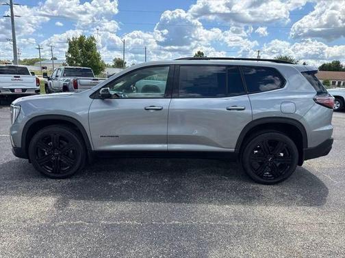 2026 GMC Acadia Elevation FWD