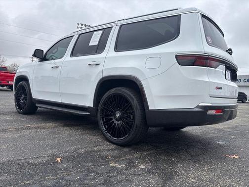 2022 Jeep Wagoneer Series II 4x4