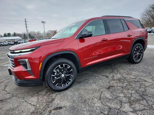 2025 Chevrolet Traverse LT