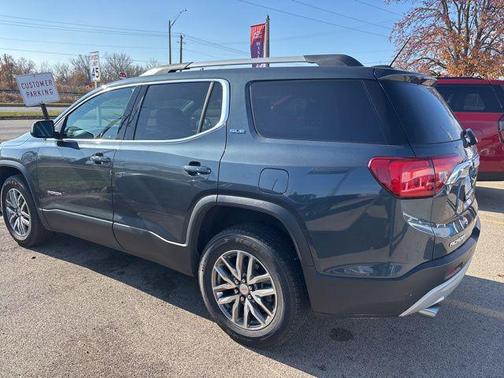2019 GMC Acadia SLE-2