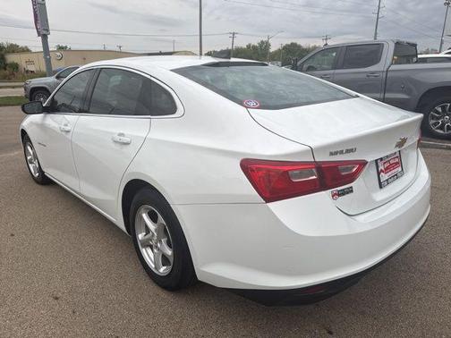2017 Chevrolet Malibu 1LS