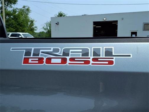 2025 Chevrolet Silverado 1500 Custom Trail Boss