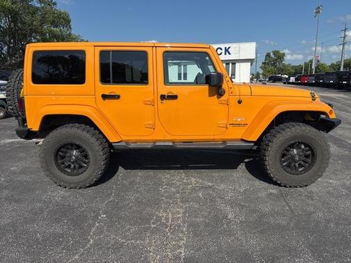 2012 Jeep Wrangler Unlimited Sahara