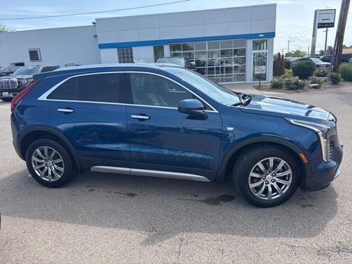 2019 Cadillac XT4 Premium Luxury