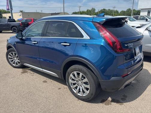 2019 Cadillac XT4 Premium Luxury