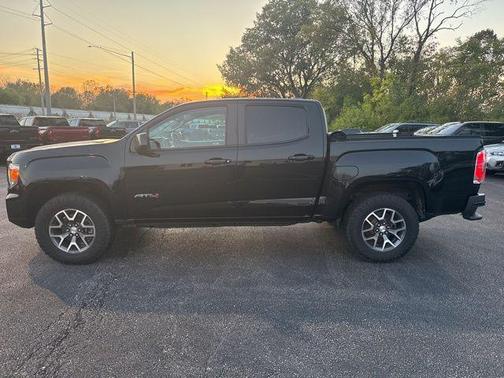 2021 GMC Canyon AT4