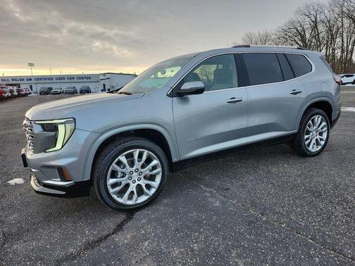 2024 GMC Acadia Denali