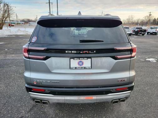 2024 GMC Acadia Denali
