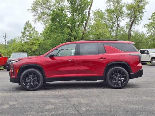 2025 Chevrolet Traverse RS