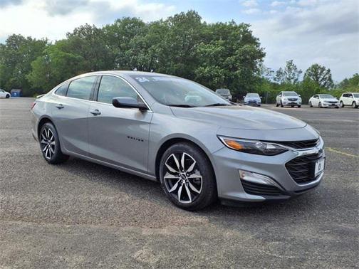 2024 Chevrolet Malibu FWD RS