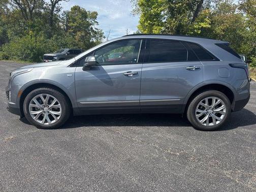 2020 Cadillac XT5 Sport
