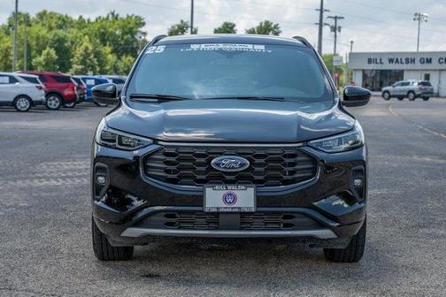 2025 Ford Escape ST-Line Elite