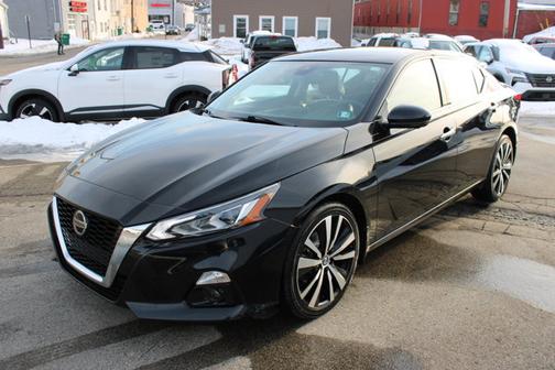 2021 Nissan Altima 2.5 Platinum