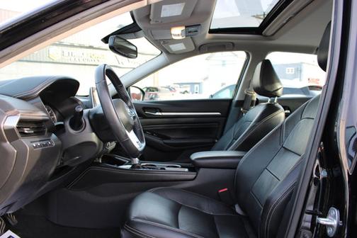 2021 Nissan Altima 2.5 Platinum