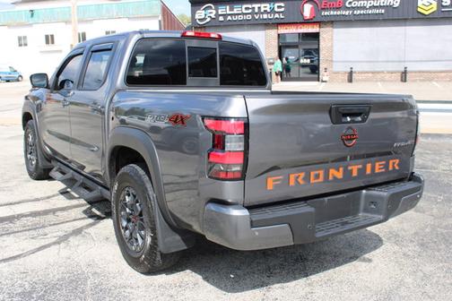 Gun Metallic 2022 Nissan Frontier PRO-4X