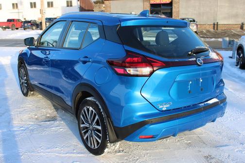 2021 Nissan Kicks SV