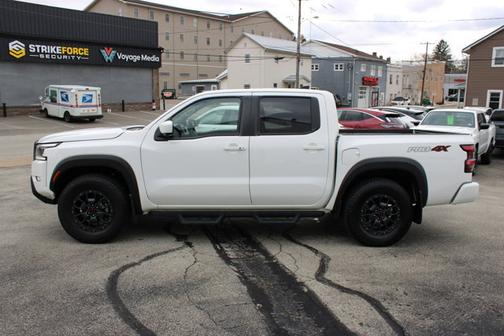 2024 Nissan Frontier PRO-4X