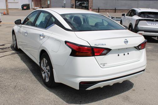 2022 Nissan Altima 2.5 S